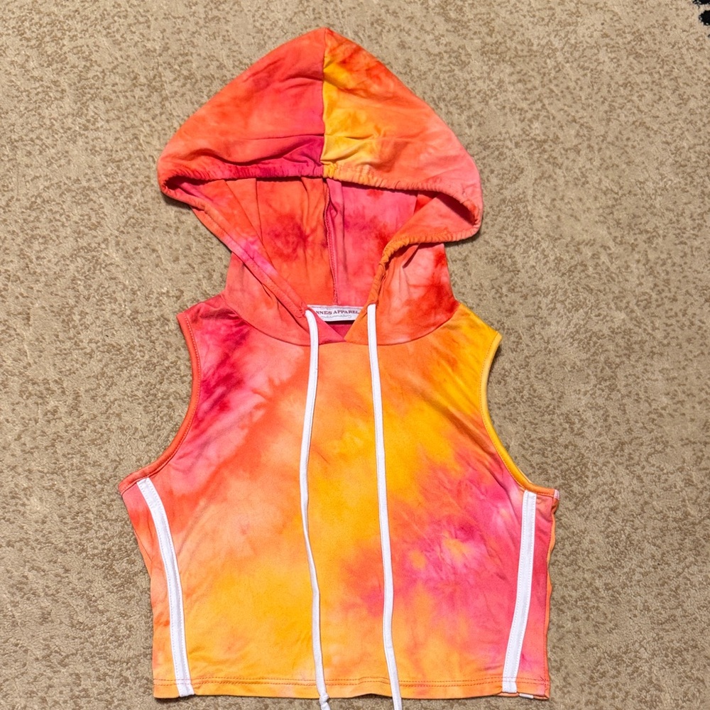 Vibrant Tie-Dye Hooded Crop Top